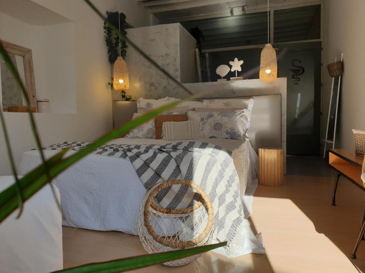 Aretousa Deluxe Downtown Apartment Скала Экстерьер фото